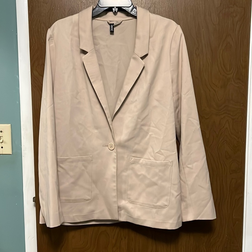 Divided by H&M tan blazer size 12